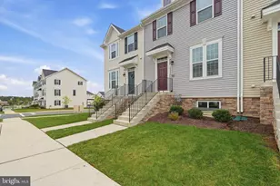 1552 Wilmer Park Ln, Frederick, MD 21703 - Photo 6