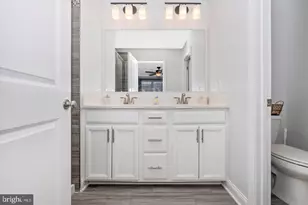 7207 Delegate Pl, Frederick, MD 21703 - Photo 4