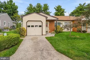 6874 Buttonwood Ct, Frederick, MD 21703 - Photo 2
