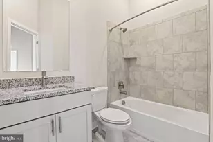 1406 Clingmans Dome Dr, Frederick, MD 21702 - Photo 6