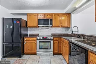 594 Hollyberry Way, Frederick, MD 21703 - Photo 12