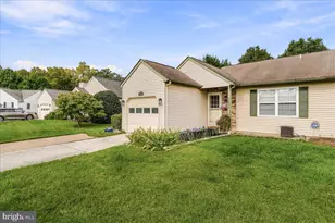 5594 Teakwood Ct, Frederick, MD 21703 - Photo 2
