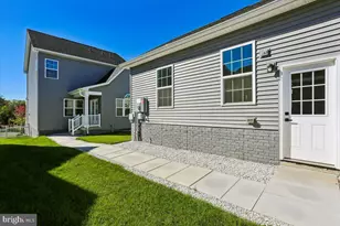 916 Clarendon Farm Ln, Brunswick, MD 21716 - Photo 32