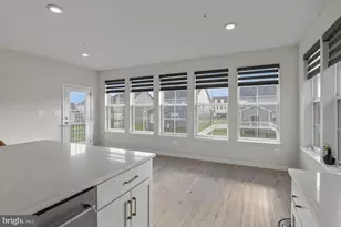 1128 Miller Farm Dr, Brunswick, MD 21716 - Photo 14