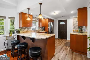 6711 Meadowlawn Cir, New Market, MD 21774 - Photo 10