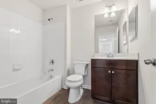 5902 Forum Sq, Frederick, MD 21703 - Photo 16