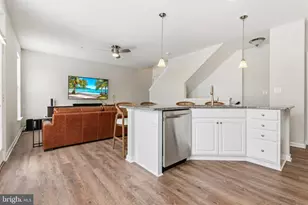 5902 Forum Sq, Frederick, MD 21703 - Photo 4
