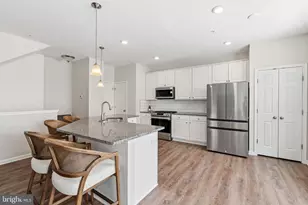 5902 Forum Sq, Frederick, MD 21703 - Photo 6
