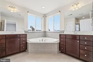5902 Forum Sq, Frederick, MD 21703 - Photo 20