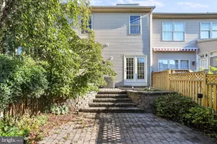 2537 Waterside Dr, Frederick, MD 21701 - Photo 18