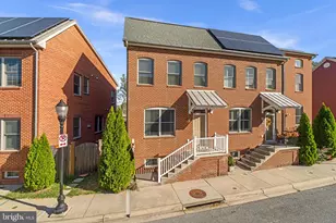25 Lord Nickens St, Frederick, MD 21701 - Photo 2