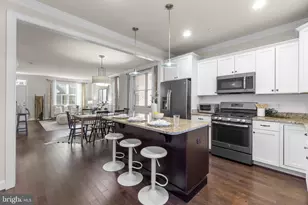 25 Lord Nickens St, Frederick, MD 21701 - Photo 8