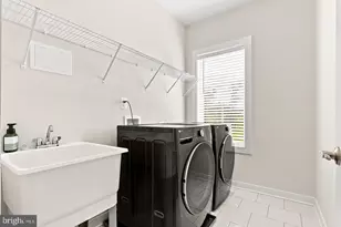 8776 Walnut Btm Ln, Frederick, MD 21701 - Photo 28