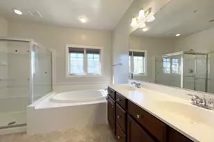 3870 Carriage Hill Dr, Frederick, MD 21704 - Photo 22