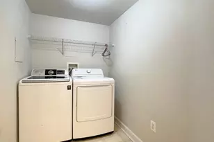 3870 Carriage Hill Dr, Frederick, MD 21704 - Photo 18