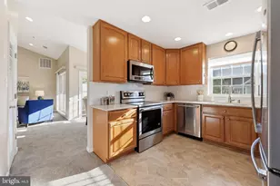 2502 Hemingway Dr, Frederick, MD 21702 - Photo 14