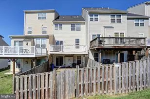 7215 Black Creek Ln, Frederick, MD 21703 - Photo 32