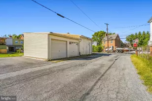 231 W South St, Frederick, MD 21701 - Photo 48