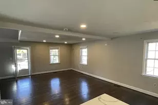 20 E George St, Walkersville, MD 21793 - Photo 6