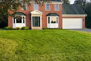 5301 Quail Creek Ct, Ijamsville, MD 21754 - Photo 2