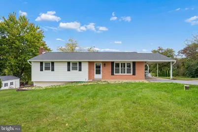 5813 Western View Place, Mount Airy, MD 21771 - Photo 4