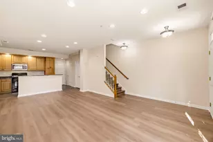 1824 Wheyfield Dr, Frederick, MD 21701 - Photo 2