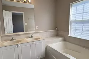 2121 Paxton Terrace, Frederick, MD 21702 - Photo 12