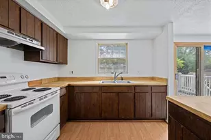 1576 Carey Pl, Frederick, MD 21701 - Photo 8