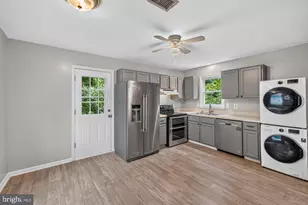 10741 Lake Edge Ct, New Market, MD 21774 - Photo 8
