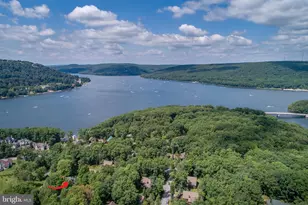 65 Village Dr, Oakland, MD 21550 - Photo 6