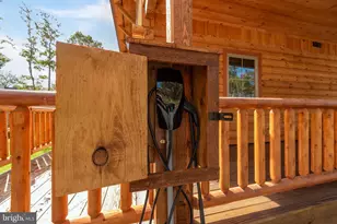 37 Ridgeline Trl, Mc Henry, MD 21541 - Photo 4