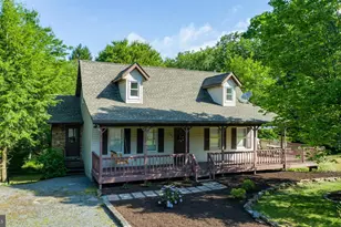 163 Crestview Dr, Oakland, MD 21550 - Photo 2