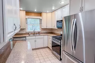 609 Southern Pines Dr, Oakland, MD 21550 - Photo 6