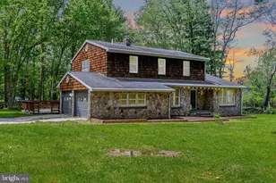 609 Southern Pines Dr, Oakland, MD 21550 - Photo 1