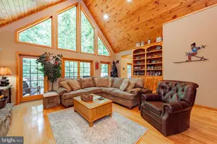 1019 Lake Shore Dr, Oakland, MD 21550 - Photo 36