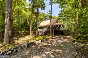 961 Cedar Ln, Oakland, MD 21550 - Photo 2
