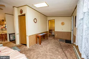 210 Lakeview Dr, Grantsville, MD 21536 - Photo 30