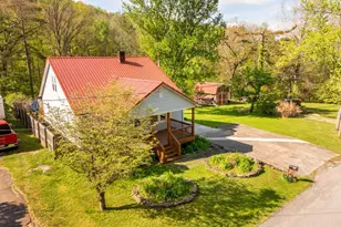66 Old Morgantown Rd E, Friendsville, MD 21531 - Photo 10