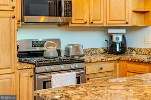 220 Woodlands Hill Ln, Oakland, MD 21550 - Photo 20