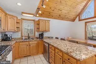 220 Woodlands Hill Ln, Oakland, MD 21550 - Photo 14