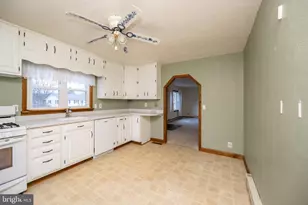 1021 E High St, Oakland, MD 21550 - Photo 16