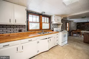 1358 Crellin Underwood Rd, Oakland, MD 21550 - Photo 26