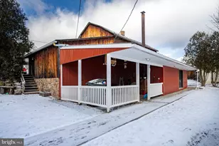 82 Railroad St, Grantsville, MD 21536 - Photo 8