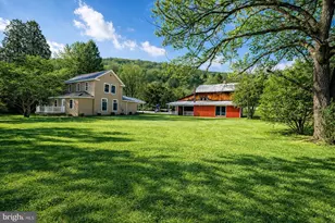 82 Railroad St, Grantsville, MD 21536 - Photo 2