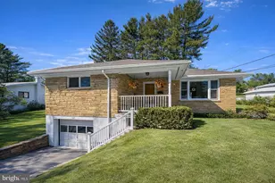 127 S Oakhall Dr, Oakland, MD 21550 - Photo 2