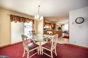 702 Sunshine Dr, Oakland, MD 21550 - Photo 10