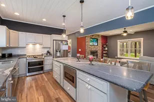 170 Cherrywood Dr, Oakland, MD 21550 - Photo 2