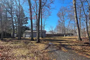 114 C St, Mountain Lake Park, MD 21550 - Photo 2