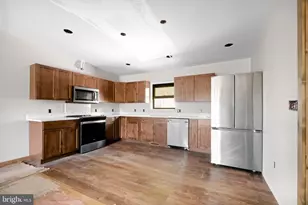 654 N Bradley Ln, Oakland, MD 21550 - Photo 6