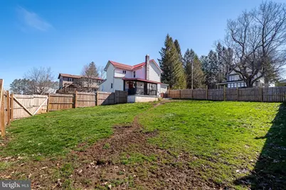 207 Shenandoah Avenue, Loch Lynn, MD 21550 - Photo 8